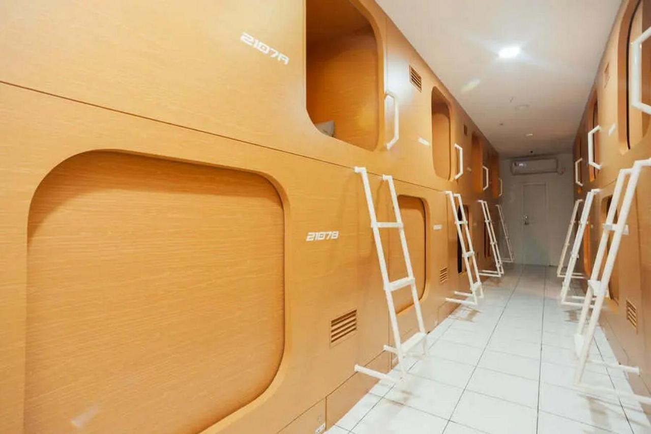 Reddoorz Hostel Near Taman Puring Jakarta Ngoại thất bức ảnh